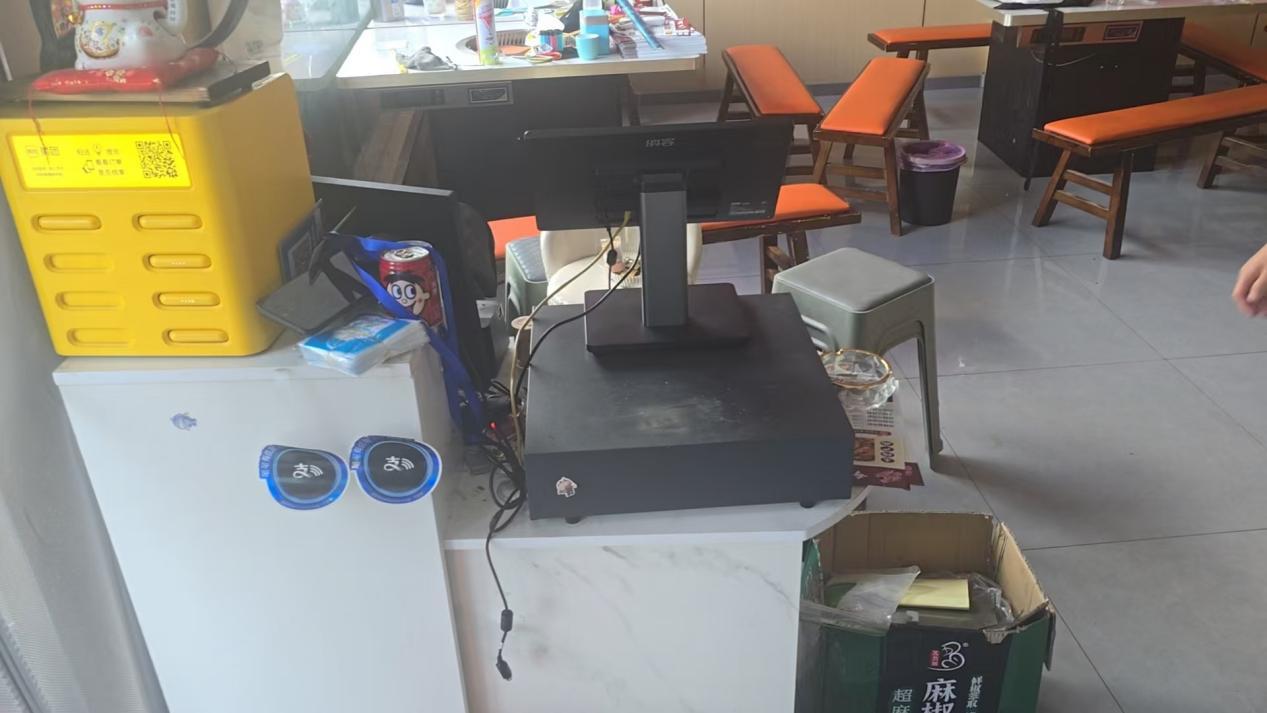 香辣干锅虾火锅3