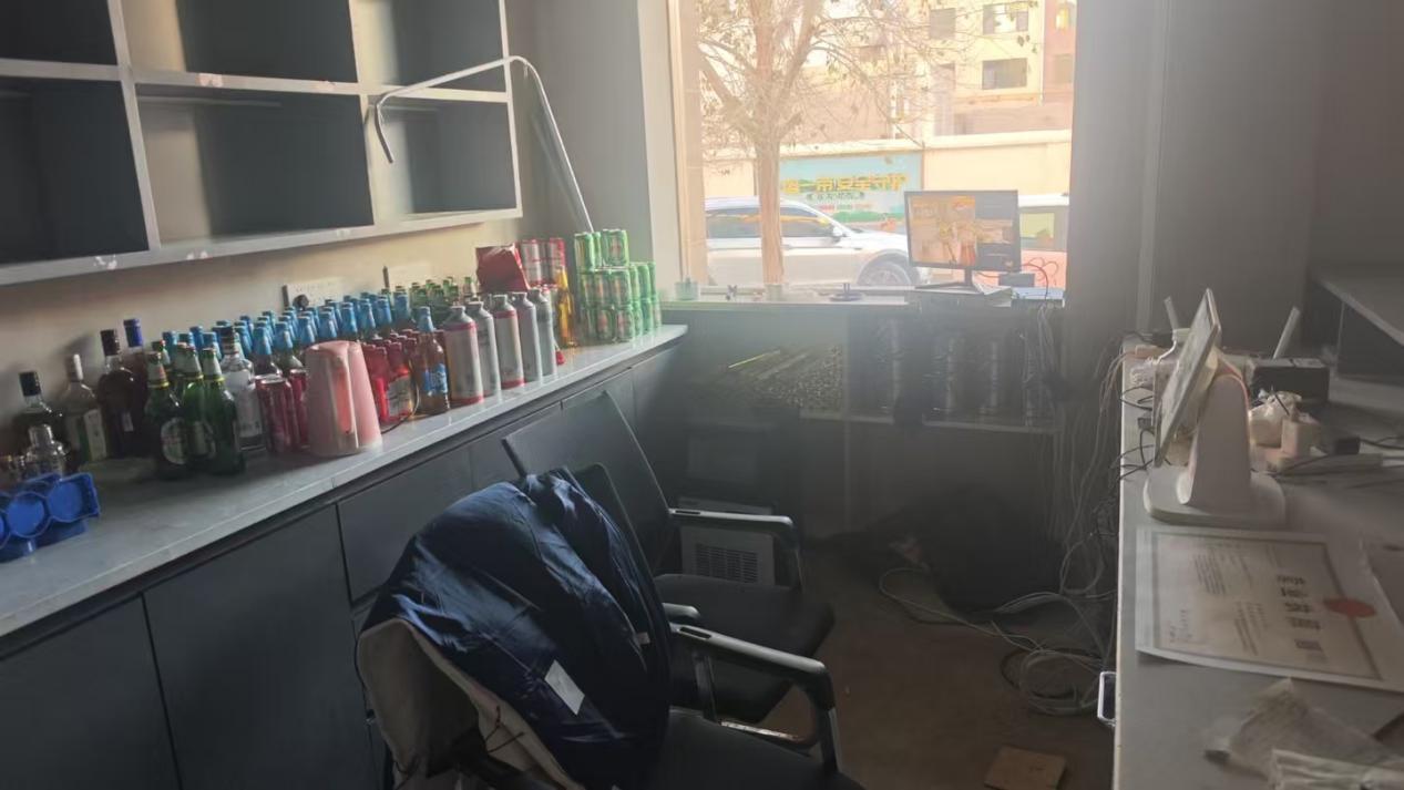 风滚草民谣酒吧3